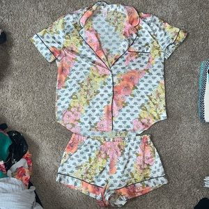 Victoria’s Secret pajama set